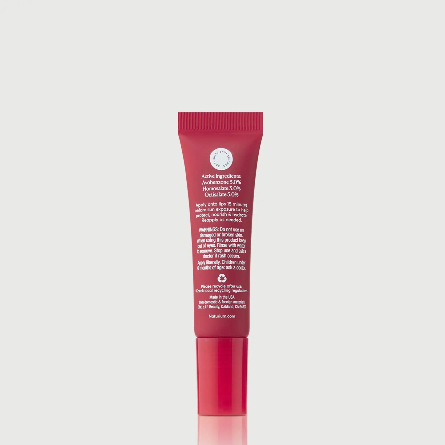 phyto-glow-lip-balm-spf-45-oasis-w2 NATR-10125_PhytoGlow_SPF_Oasis_primary_capon_back_bonebkgd_1.webp